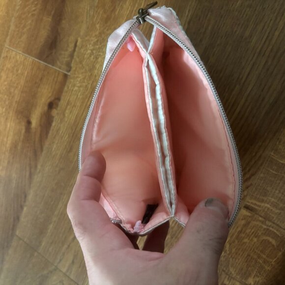 Disney tea cup side kick double zip pouch - Picture 3 of 3